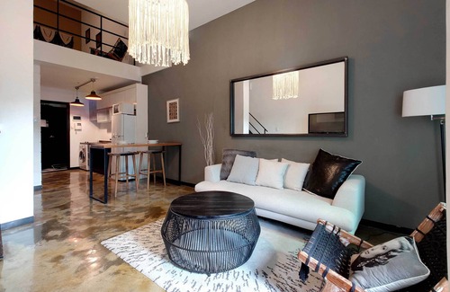 Daehangno Apartment | Seoul Loft Apartments - SLA 7 Night Minimum