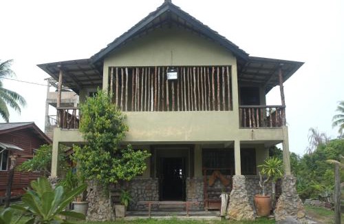 Kampung Penyagu House | Sepat Village House