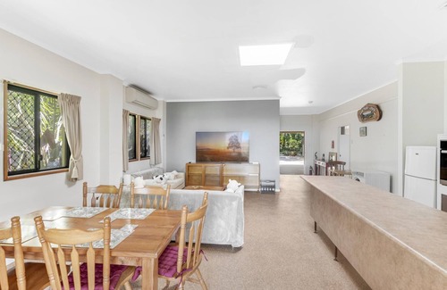 Mapleton Cottage | Serendipity Farm - If Peace and Tranquillity Are What You’re Dreaming of, This Property is Ideal