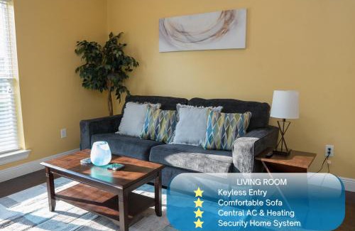 Kreole Apartment | Serene 3BR Apartment 4TVs Free Wi-Fi & Parking -E-