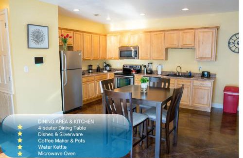 Kreole Apartment | Serene 3BR Apartment 4TVs Free Wi-Fi & Parking -E-