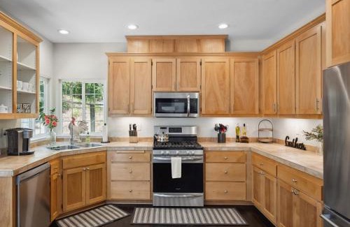 Sonoma House | Serene and Stylish 3BD 2,5BA House Near Wineries