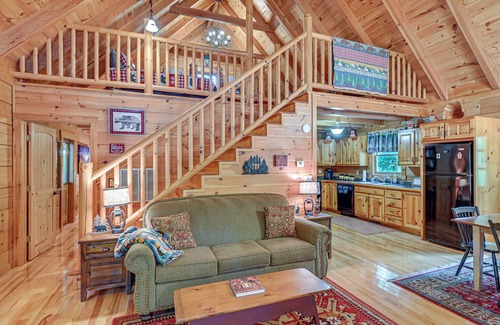 Reserve at Fairystone Cabin | Serene Cabin < 1 Mi to Fairy Stone State Park!