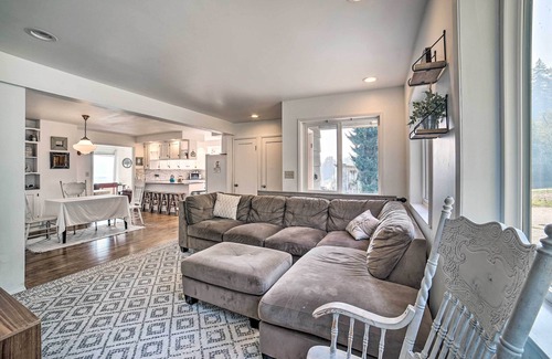 Union Hill-Novelty Hill House | Serene Carnation Abode < 2 Mi to Snoqualmie River