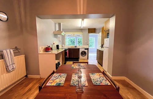 Keadue House | Serene cottage with gorgeous sea and mountain views.