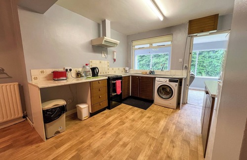 Keadue House | Serene cottage with gorgeous sea and mountain views.