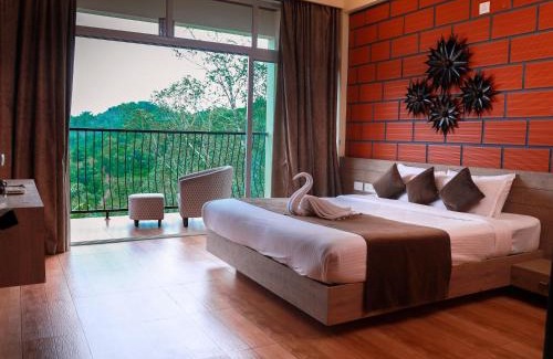 Thavinhal Resort | Serene Crest Resort