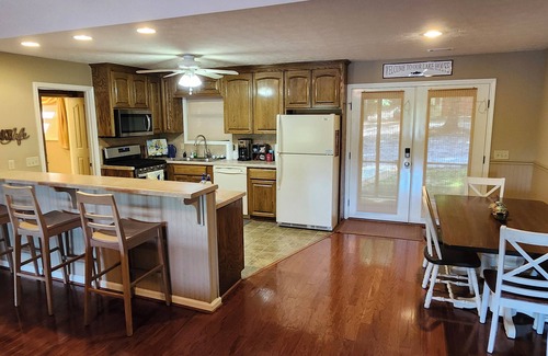 Jemison Cabin | Serene Lake Cabin on private lake situated on 46 acres