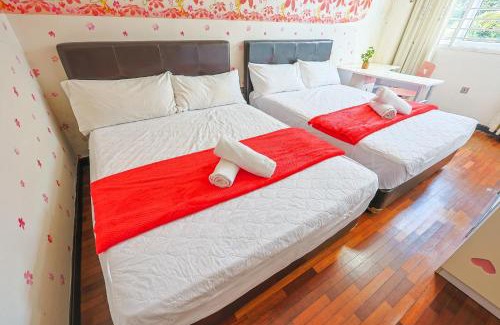 Country Heights Villa | Serene Pool Villa -Luxury Stay with Relaxing Vibes -Clover Home