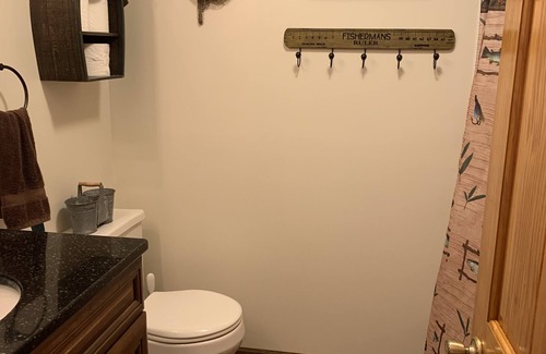 Juneau House | Serene, Quiet and Beautiful House with a Stunning Western Lake View