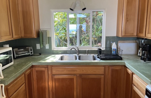 Honokaa House | Serene, Restored House from Sugar Days with Sweeping Ocean Views