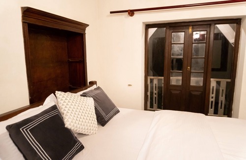 Hildummulla Hotel | Serene Villa