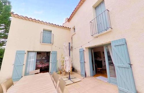 Neffies House | Serenite - Spacious Villa with private Pool- Near Pezenas