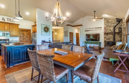 Cullowhee House | Serenity - A Luxury Home with Spectacular Mountain Views with Community Clubhouse & Pool!