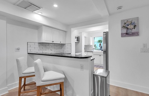 Sunset Beach House | Serenity By The Sea - Beachfront townhouse in great location. Pet friendly!