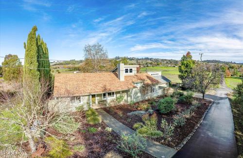 Healdsburg House | Serenity On Dragonfly A Wine Country Escape