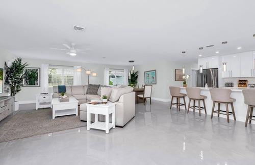 Delray Beach House | Serenity Sands Delray Beach Oasis - Modern Getaway!