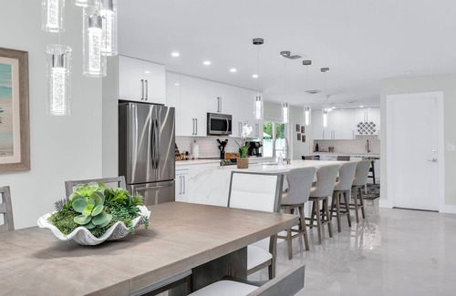 Delray Beach House | Serenity Sands Delray Beach Oasis - Modern Getaway!