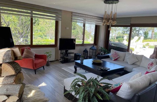 Altinova Villa | Serenity Villa at farmland Yalova
