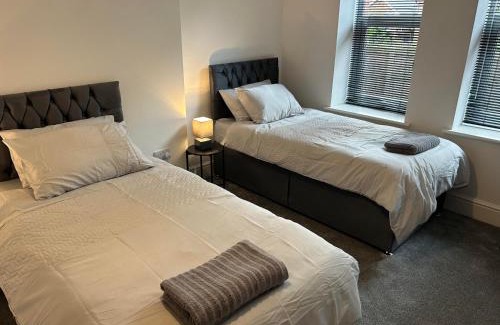 Grimsby Apartment | Serviced apartment, Central Grimsby -Bargate