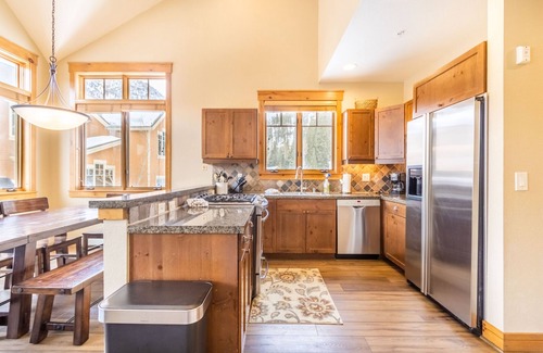 Keystone House | Settler's Creek by Summit County Mountain Retreats