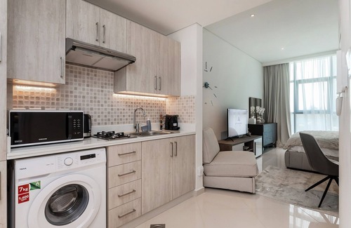 Palm Jumeirah Apartment | Seven Palm on Palm Jumeirah