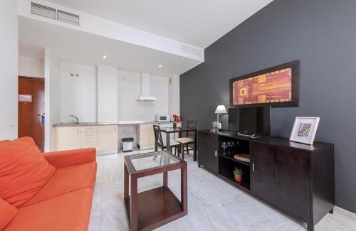 Parque Alcosa Apartment | SevillaHome-Apartamento complejo piscina parking