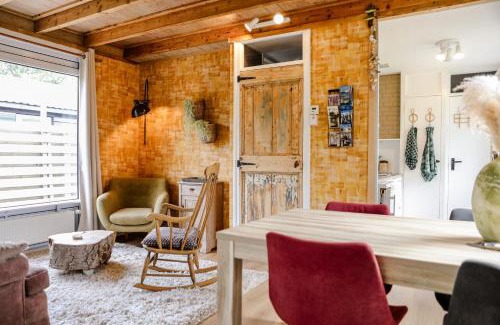 Baarland House | Sfeervolle bungalow op vakantiepark Baarland