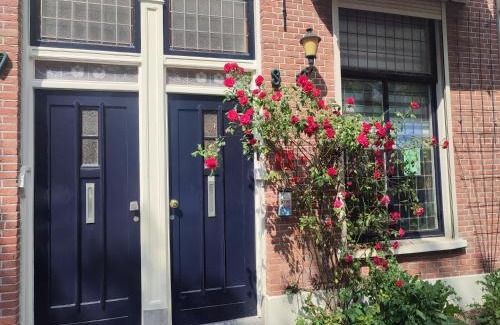 19e Eeuwse Schil House | Sfeervolle kamer in historisch Dordrecht vlakbij centraal station