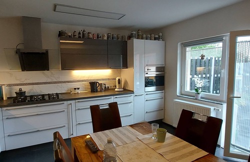 Duerrwangen Apartment | Shadow corner