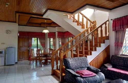 Cipanas Villa | Shakila Villa