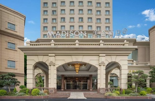 Baoshan Hotel | Shanghai Gongkang Meilun Hotel