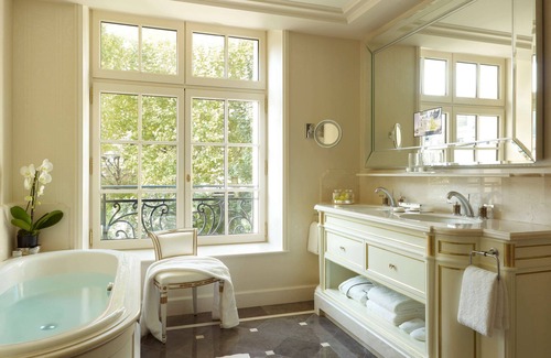 Chaillot Other | Shangri-La Paris