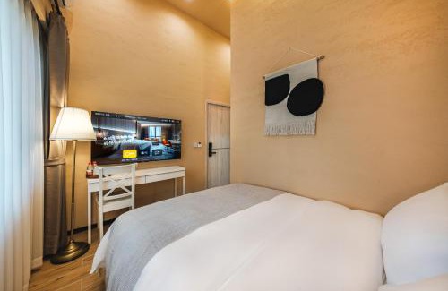 Honghe Hotel | Shanshui yun jian minsu