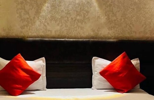 Guna Hotel | Shanti Heritage Resort By GRB