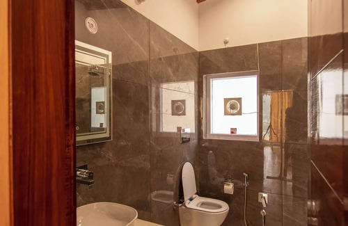 Bhimtal Hotel | Shanti Kunjj