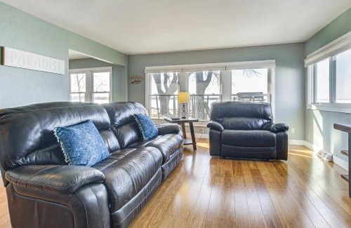 Cecil House | Shawano Lake House with Boat Dock, Kayaks, and Grill!