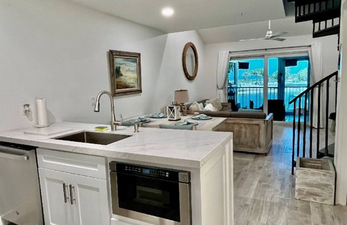 Placida Condo | "She Sells Seashells" GULF VIEW Free Ferry ,Parking, Heated Pool, Boat Slip