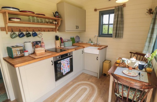 Chop Gate Cottage | Sheep Cote Shepherds Hut