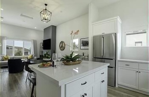 Shell Beach House | Shell Beach Modern with Ocean Views, Pet Friendly
