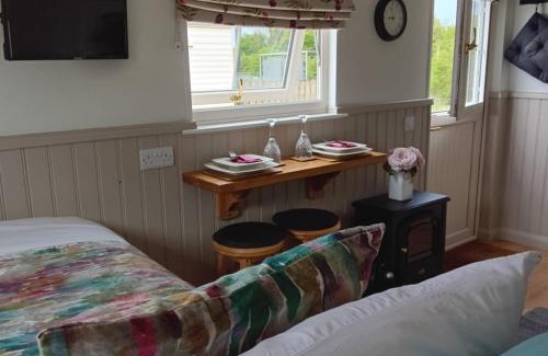 Enniskillen House | Shepherd Hut Bird Enniskillen, Fermanagh