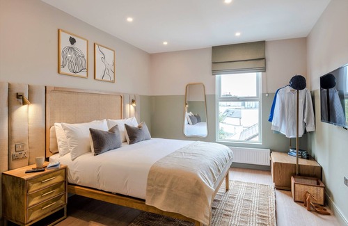 Askew Apartment | Shepherds Bush | 1 Bed Apartment