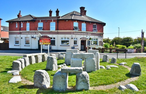 Durrington Apartment | Shepherds Hut - Double - Ensuite