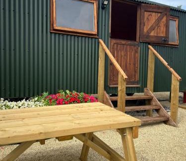 Paulton House | Shepherds hut near Bath