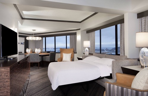 Downtown Anchorage Hotel | Sheraton Anchorage Hotel