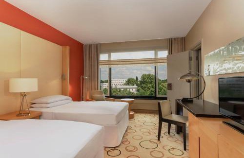 Tiergarten Hotel | Sheraton Berlin Grand Hotel Esplanade