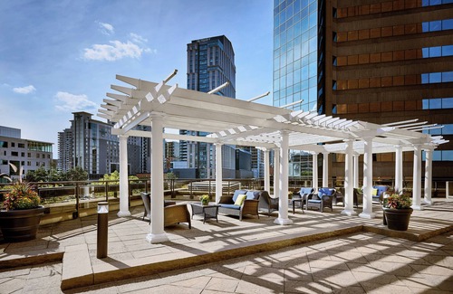 Central Hamilton Hotel | Sheraton Hamilton Hotel