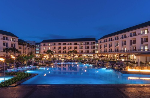 Wailua Hotel | Sheraton Kauai Coconut Beach Resort