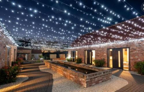Kneesall House | Sherwood Lodge