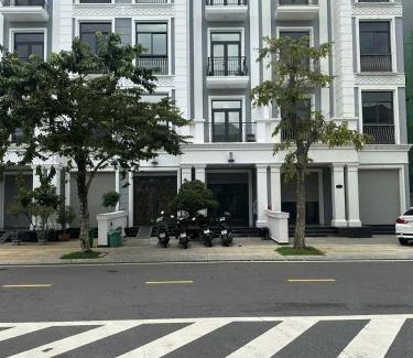 District 9 Apartment | Shi House - Modern Apartment Vinhomes Grand Park - Căn Hộ Studios